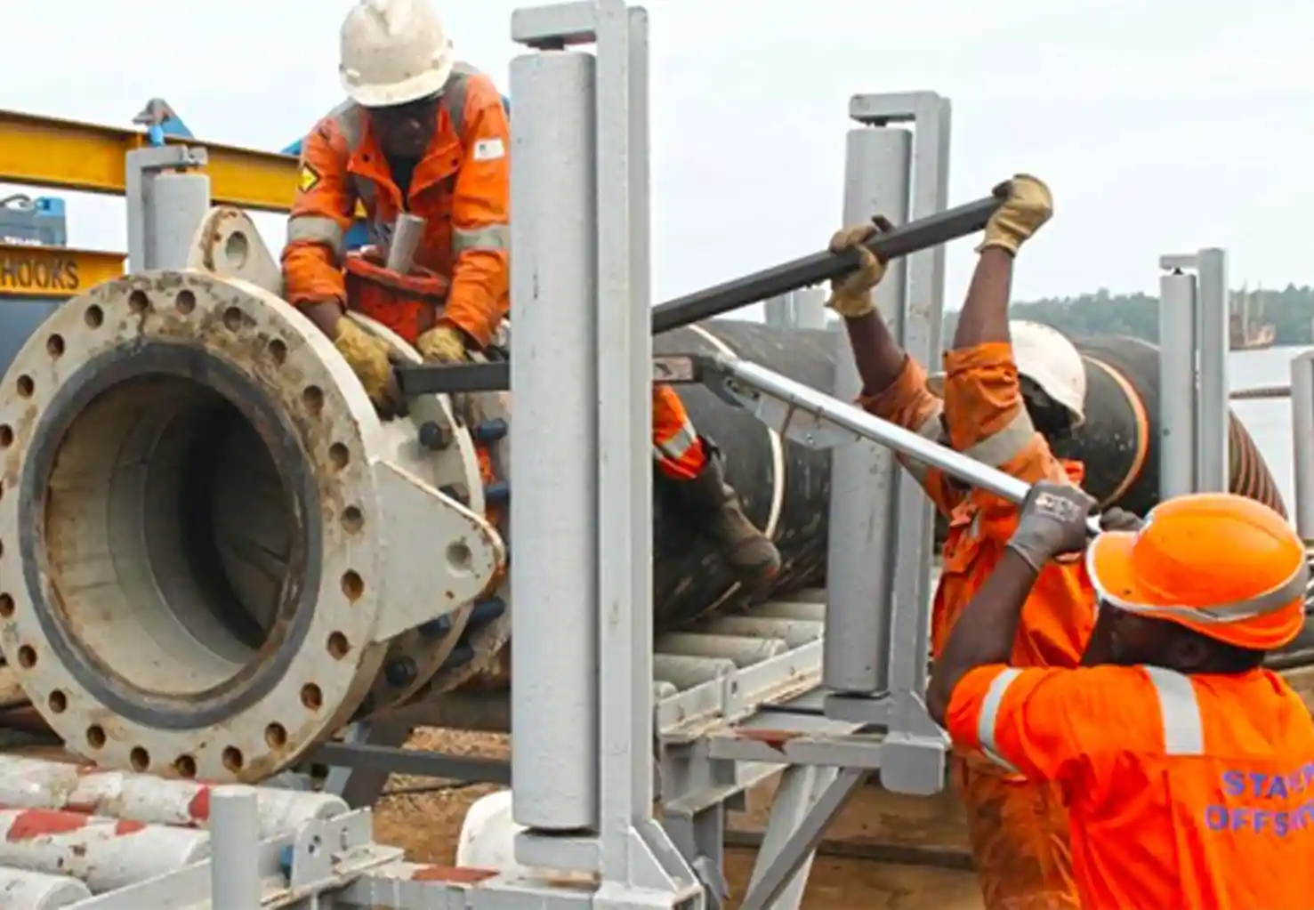 Fabricated steel structures for construction projects